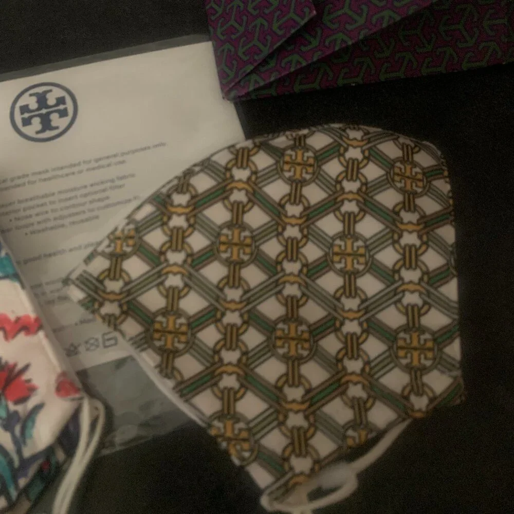 Set of Two Tory Burch Face Masks New